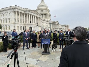 K9s For Warriors Supports Bipartisan, Bicameral Service Dogs Assisting Veterans Act