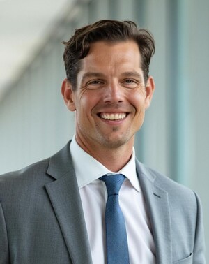 OmniTRAX Adds BNSF Railway Executive in Planned CEO Succession